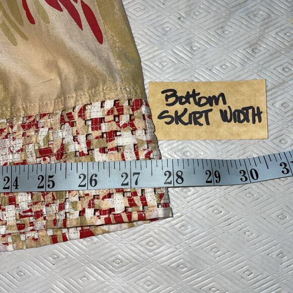 Think Tank Floral Lattice Cut Out Hem Pleated Side Zip A Line Cottagecore Sz 10 - Picture 14 of 14